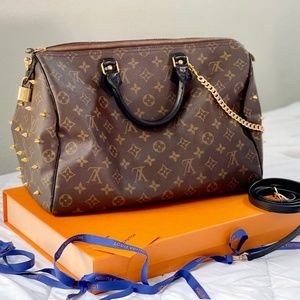 ✨🍒AUTHENTIC Louis Vuitton SPEEDY 35✨🍒